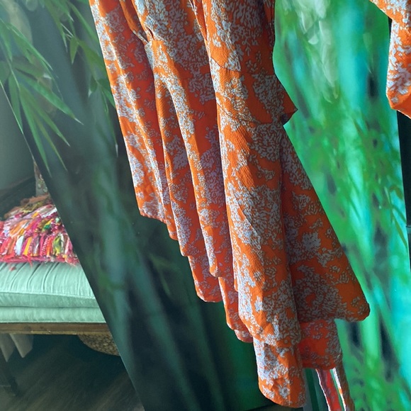 XL orange floral Romper - Picture 8 of 16